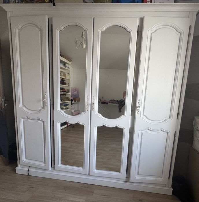 Vand mobila dormitor