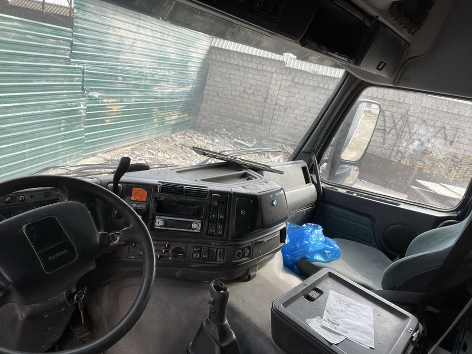 Шаланда VOLVO FM12