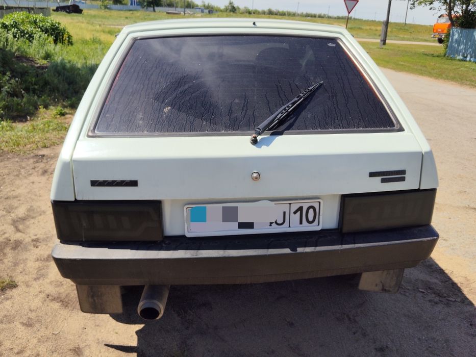 Продам ваз 21083