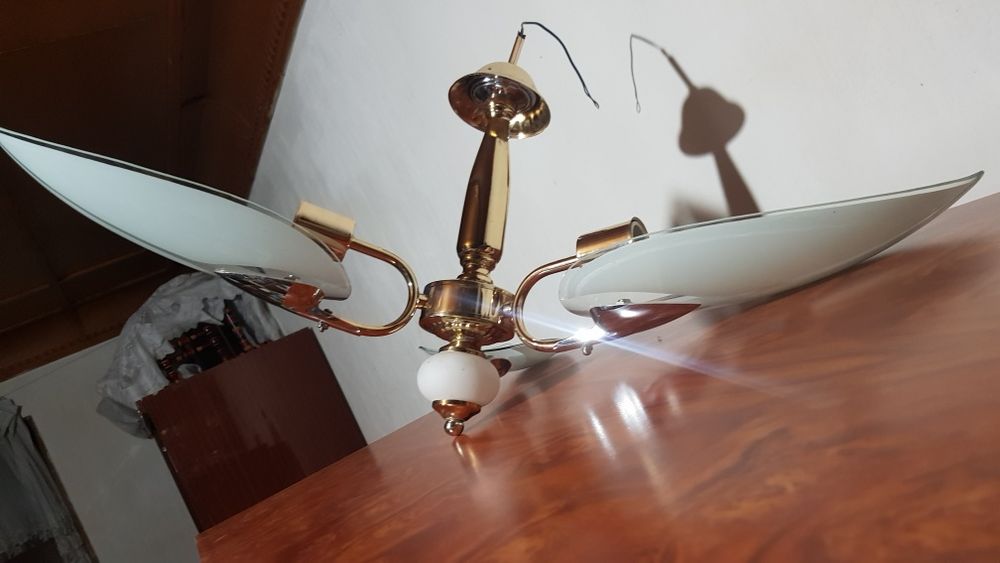 Sotiladi:2ta klassik lustra