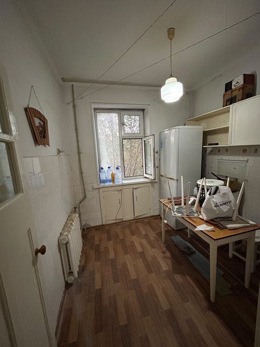 Сдаеться трех комнатная квартира