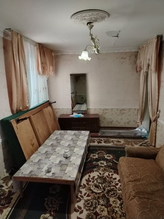 Чирчик ш. 4 м/н кирпичный кубик дом 1²х/1/4 46 м²