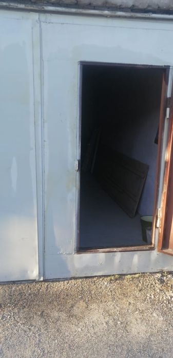 Продам гараж на кшт