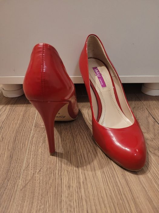 Vând pantofi Why Denis