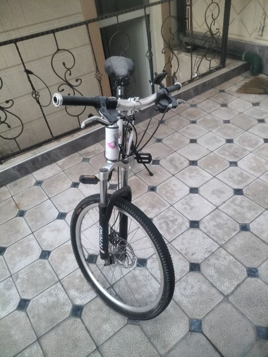 Velik sotiladi, продается велик