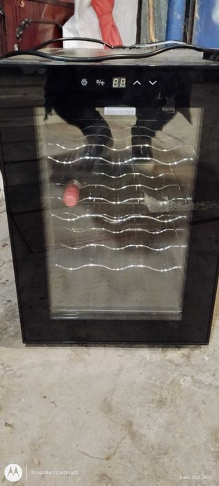 Răcitor sticle vin.