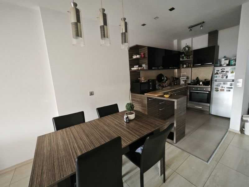 Двустаен ап. под наем в кв. Студентски град