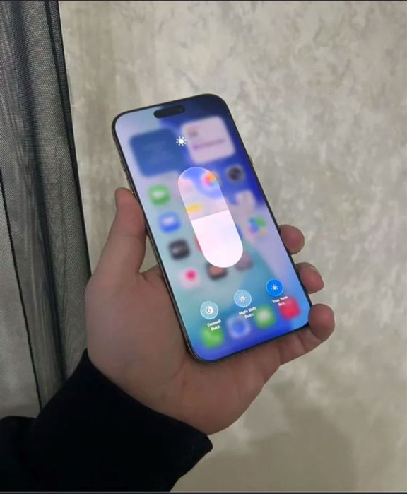 Продам Iphone 16 pro max в хорошем состоянии