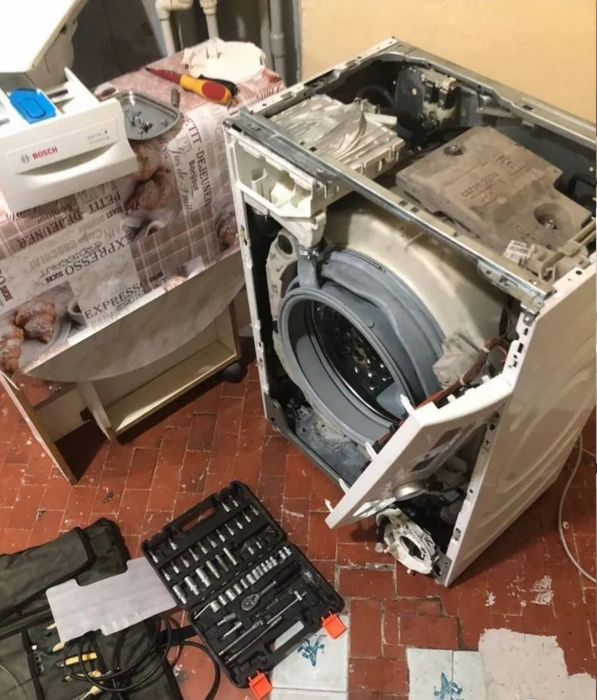 Ремонт стиральных машин, холодильников