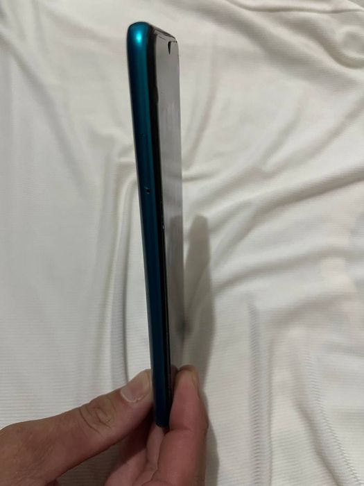 Redmi 9 bor holati yahshi batarekasi 1 kundanam koproqga yetadi