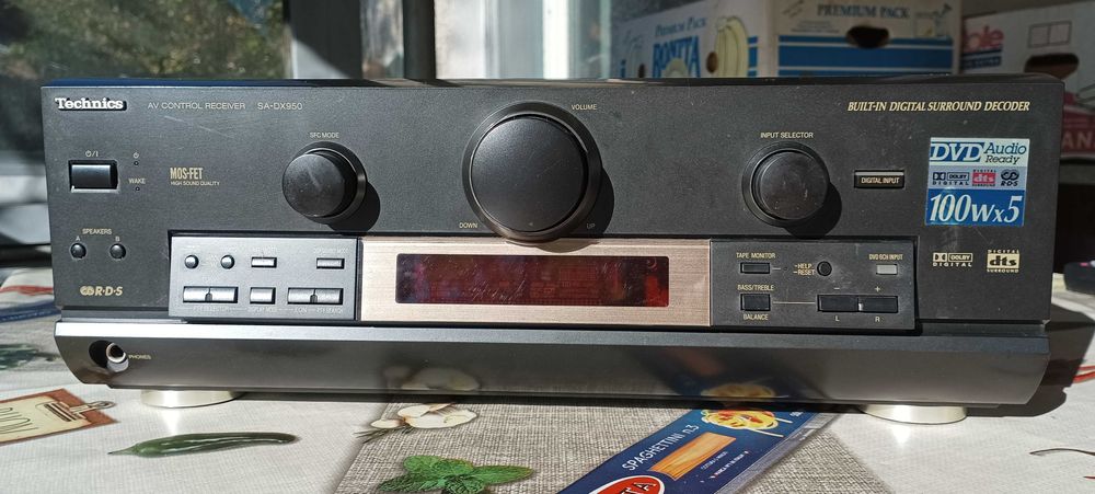 Hi-Fi усилвател Technics SA-DX950 и тонколони Technics SB-CA01