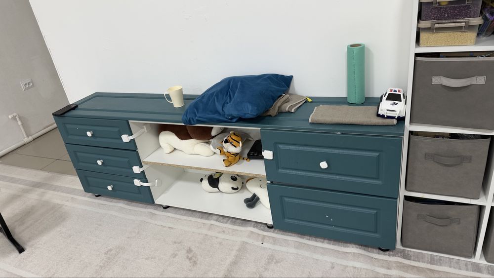 Продам тумбу б/у под телевизор