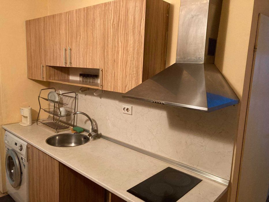 Двустаен имот в Люлин 10