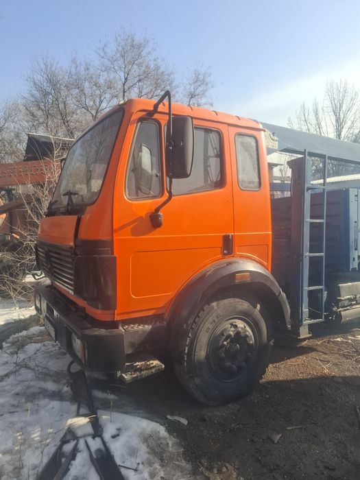 Продам манипулятор Mercedes-Benz