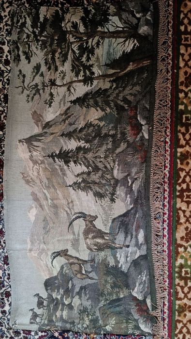 Продаются антикварные коврики