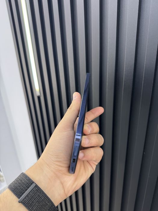 Vivo Y100 8/256gb Black Srochna SOTILADI !!!
