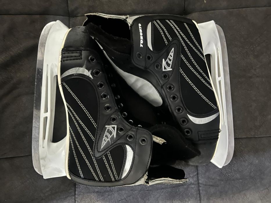 Коньки 41 размер срочно