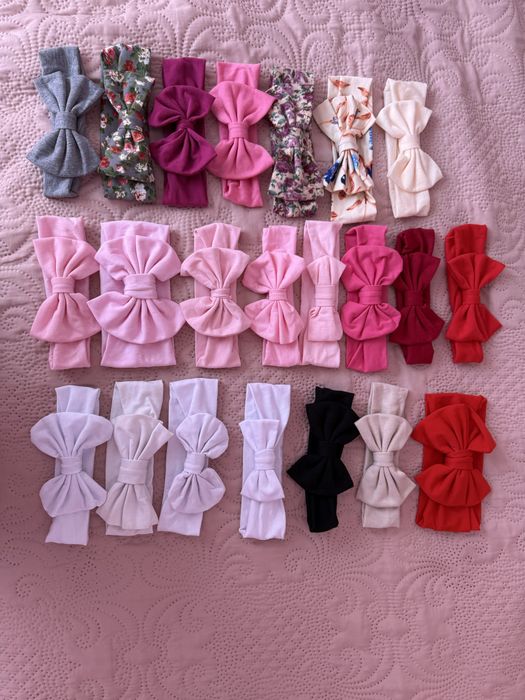 Детски шапки и ленти за момиче