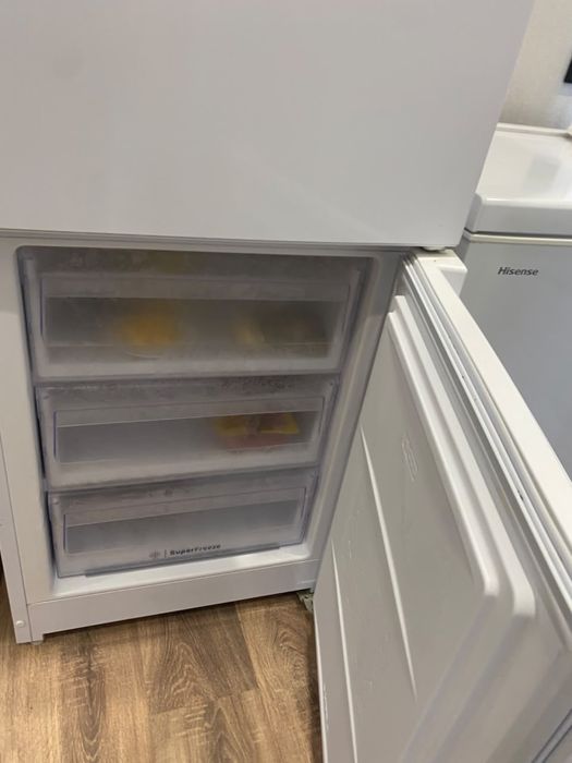 Indesit холодильник