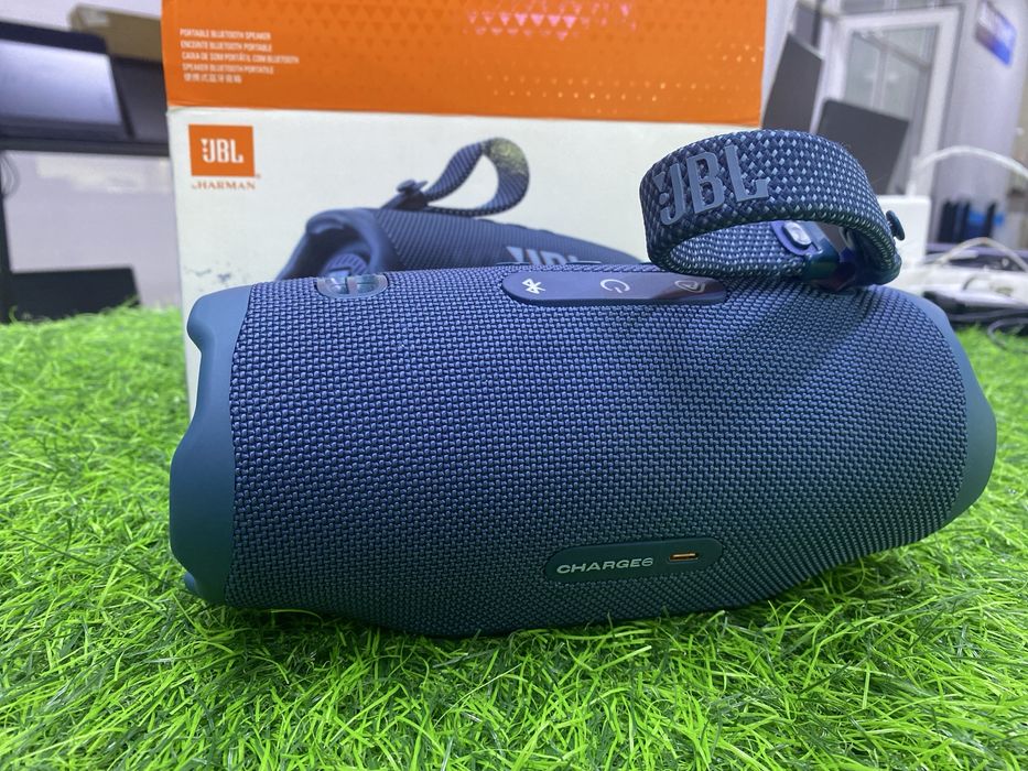 Колонка JBL Charge 6
