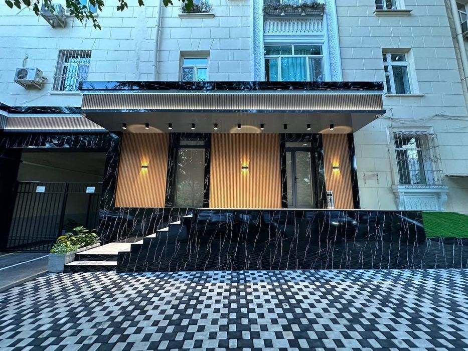 Продаётся КОММЕРЧЕСКОЕ ПОМЕЩЕНИЕ 1 этаж, 100м2, 4 комнат на Ц-1,Чайков