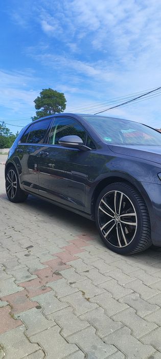 VOLKSWAGEN Golf 2013 — imagine 5