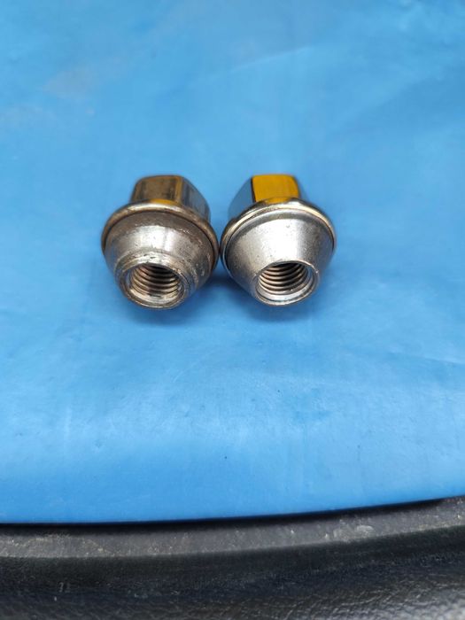 Set 20 Piulițe Jante Aliaj Ford / Volvo - Febi Bilstein 31427 (1 Nouă + 19 SH)