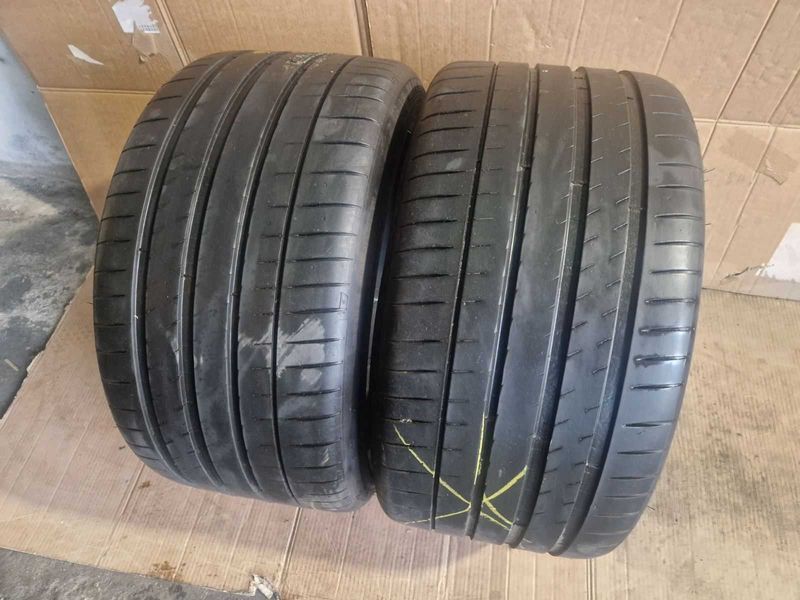 2 Michelin R21 315/30
летни гуми DOT3118