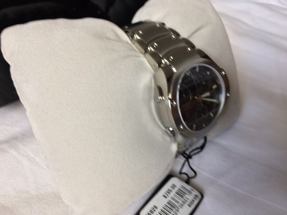 Ceas bărbătesc Accutron (Bulova produs in Elveția), quartz, NOU!!!