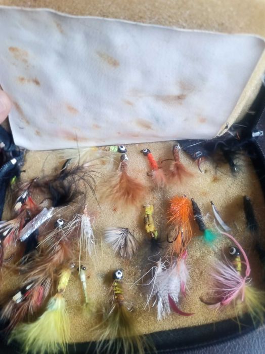 Примамки мухарски риболов мухи