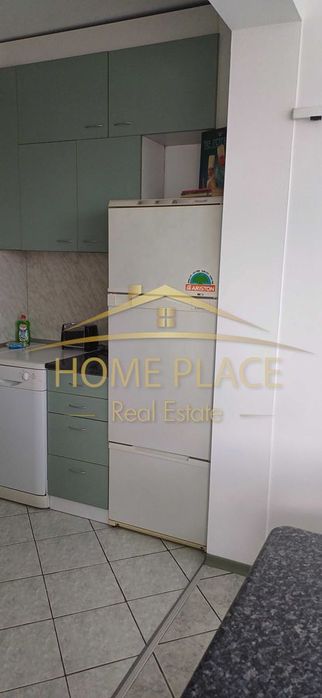 Дава се под наем Тристаен апартамент в Варна, Червен площад - 66 кв.м за 612 € - Снимка #3