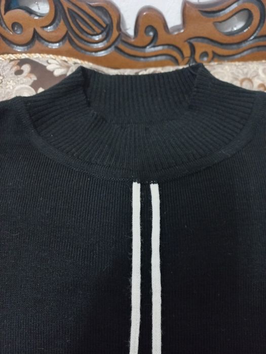 Платье женская вязка и юбка атласная