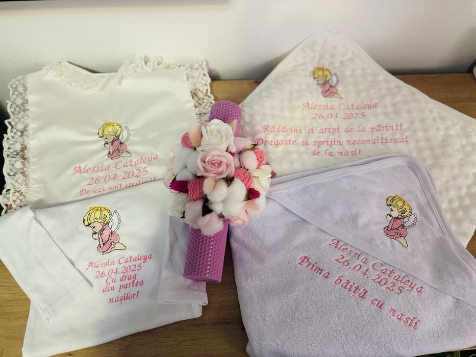 Trusou brodat pentru botez