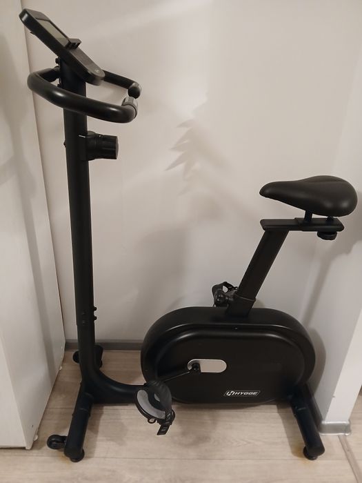 Велотренажер HUGGE