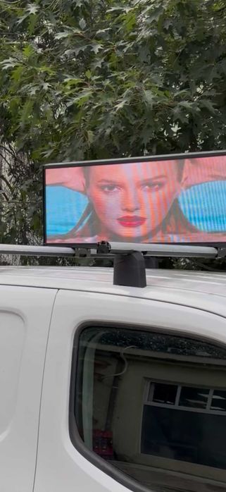 Нова P2.5 LED рекламна табела за автомобил | Мобилен дигитален билборд