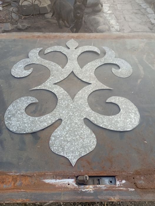 Казахский арнамент из Алюкобонда