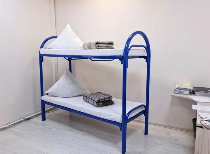 Кровать двухъярусная