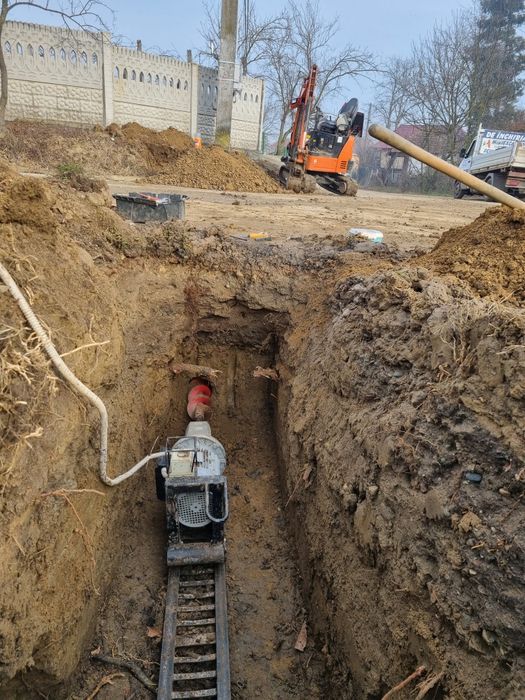 Subtraversari sosele foraj orizontal gauri asfalt  beton  alei foraje