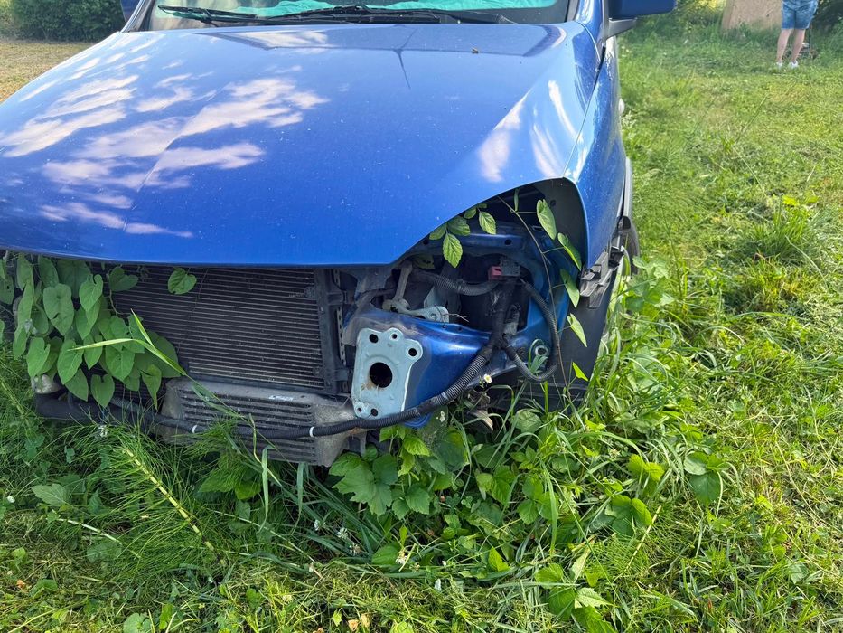 Opel Combo 1.3 diesel avariat