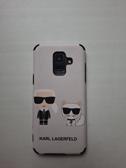 Продам мобильный телефон СамсунгA6