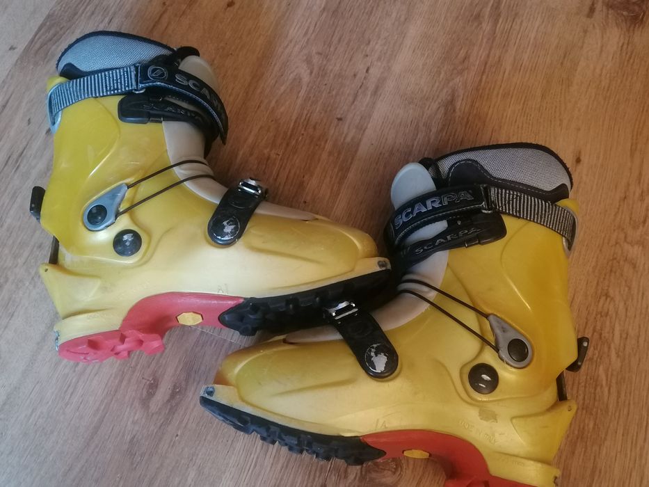 Ghete clapari de tura Scarpa Magic ski schi head atomic volkl stokli