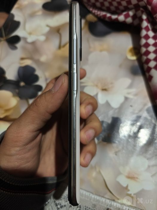 Redmi k40 12/256