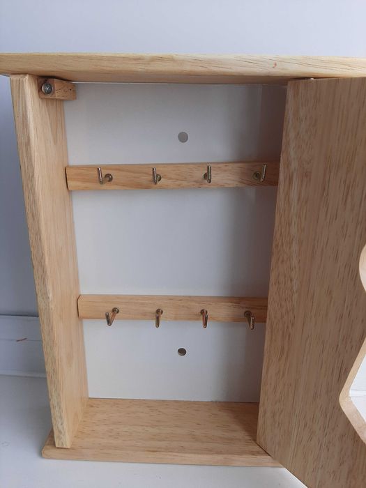 Кутия за ключове, оливерник