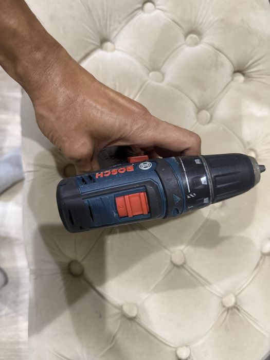 * BOSCH оригинальный маленький шуруповерт