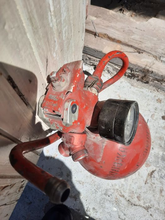 Огнетушитель времён СССР