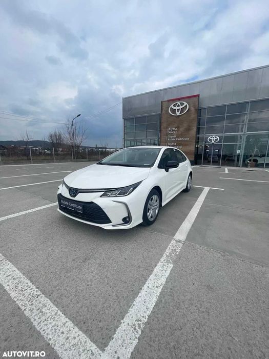 Inchiriere - Toyota Corolla Hybrid 2025 Uber Bolt _ București