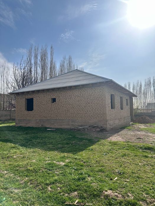 Срочна сотилади 9 соток