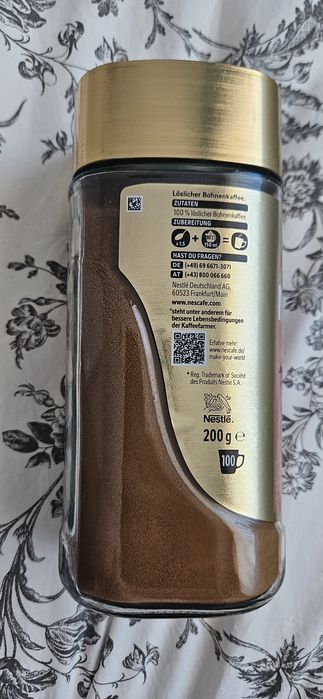 Vând cafea Nescafea Gold 200gr