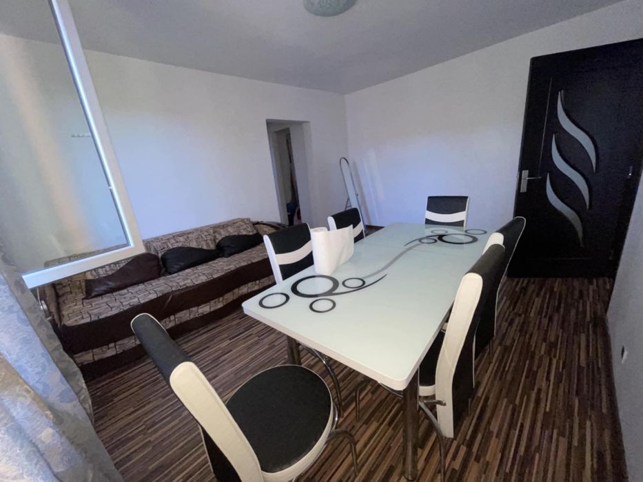 Închiriez apartament 2 camere