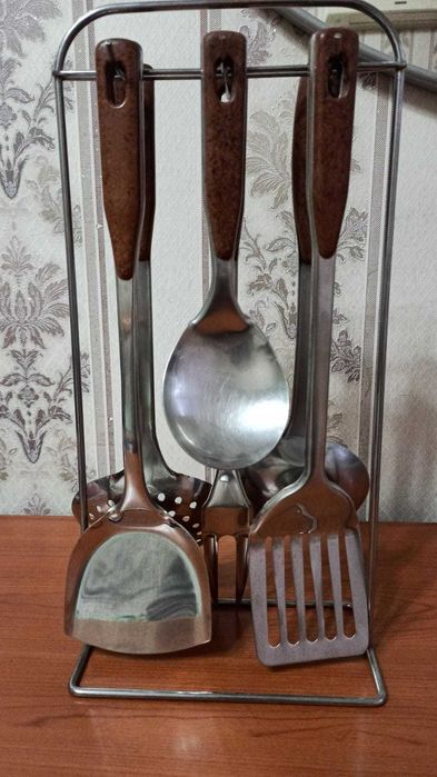 Набор кухонных принадлежностей